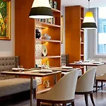 Marriott Executive Apartments Mayfair Bangkok
